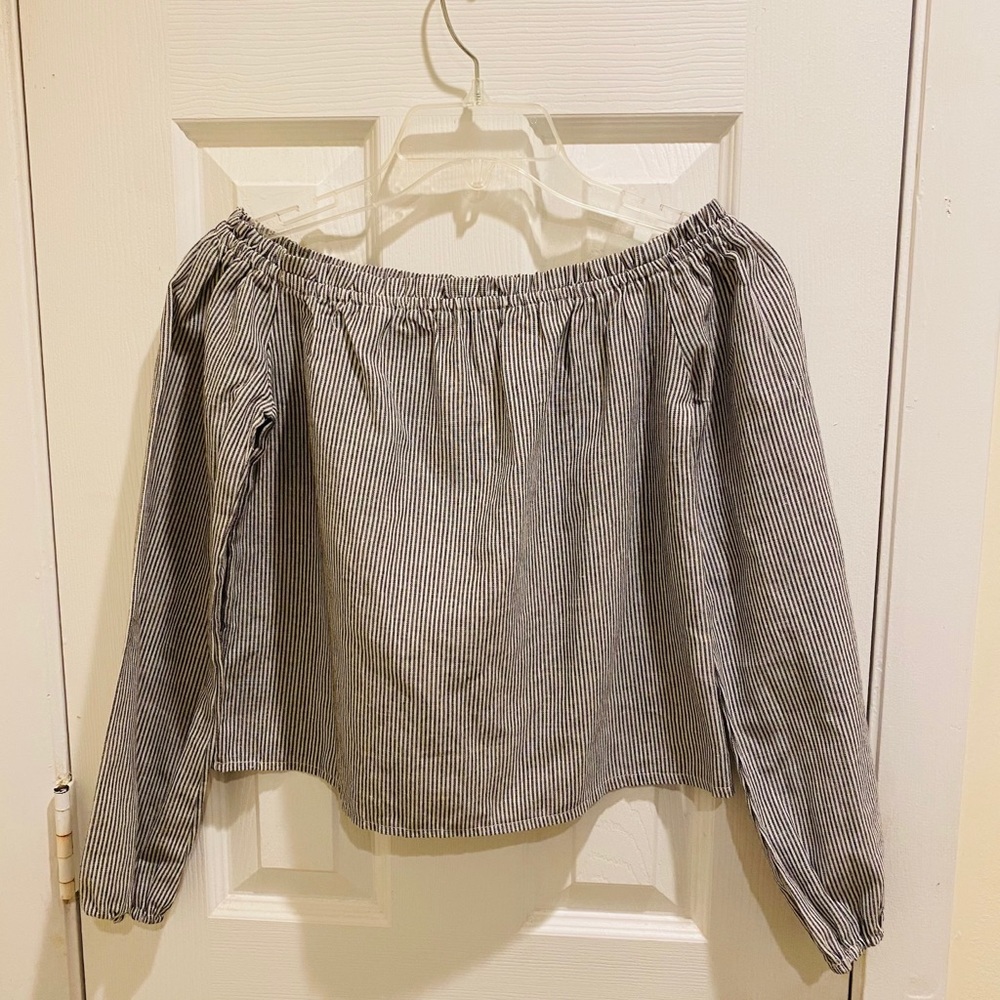 Brandy Melville Off the Shoulder Top Blue Striped - Picture 3 of 10